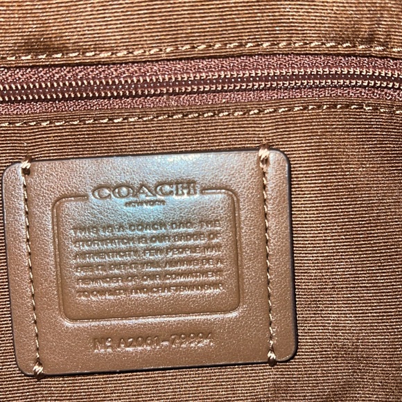 Brand new coach cross body purse - Picture 6 of 8